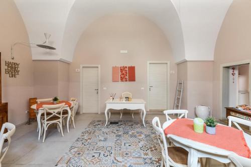 Oria Bed & Breakfast | D Home B&B