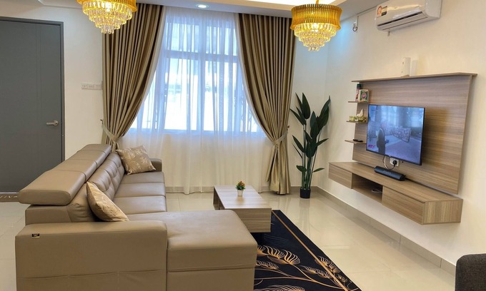 Bandar Penawar House | D'Royale Desaru Homestay