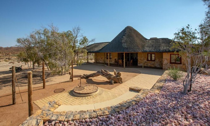 Augrabies Cabin | Daberas Guest Farm