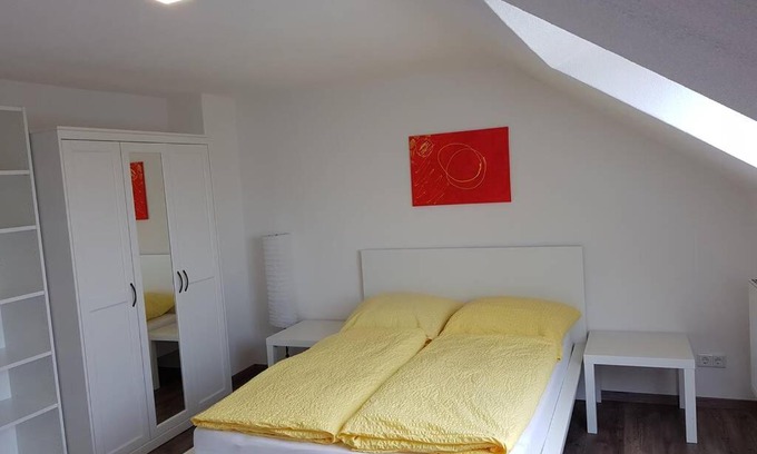 Ansbach Apartment | Dachwohnung Eyb mit 3 Schlafzimmern