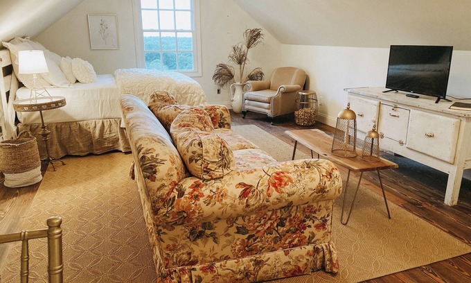 Dahlonega Apartment | Dahlonega Wine Country Retreat at Cardinal Hill