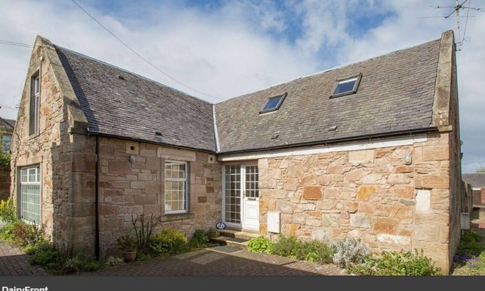 Ayr House | Dairy Cottage in Ayr for Large Groups, professional +partially abled