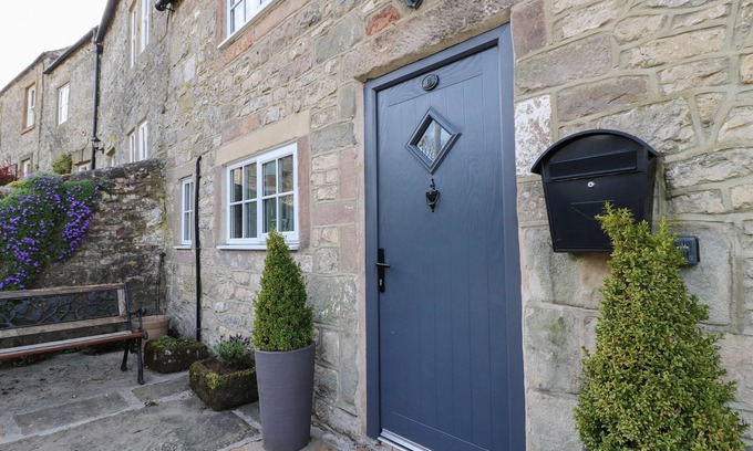 Winster Cottage | Daisy Cottage