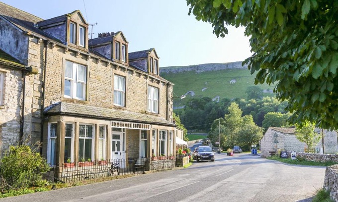 Kettlewell House | Dale House