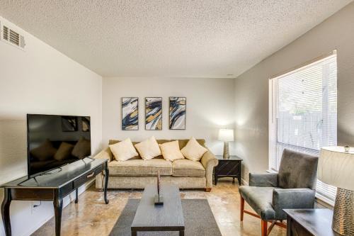 Knox - Henderson Apartment | Dallas Condo in Walkable Knox Street District!