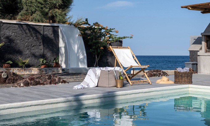 Agia Paraskevi Villa | Damma Beachfront Luxury Villa