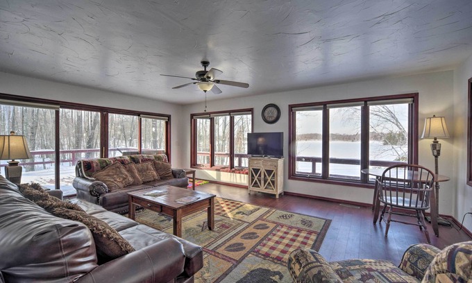 Danbury Cabin | Danbury Cabin w/Wraparound Porch on Lang Lake!