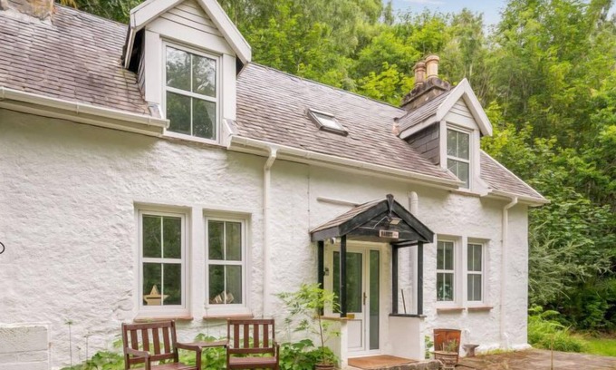 Invermoriston House | Dancot by Interhome