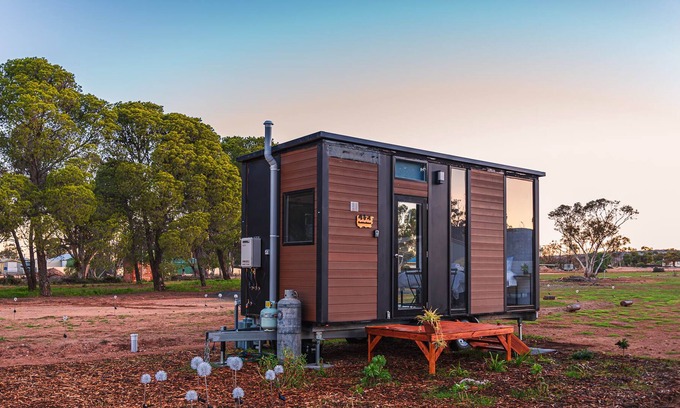 Cameron House | Dandelion Retreat Sum