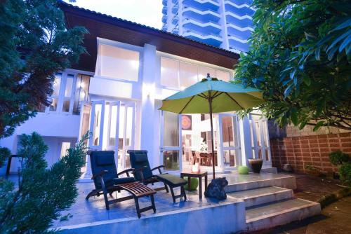 Bang Kao Villa | Dar's Haven Cha-Am