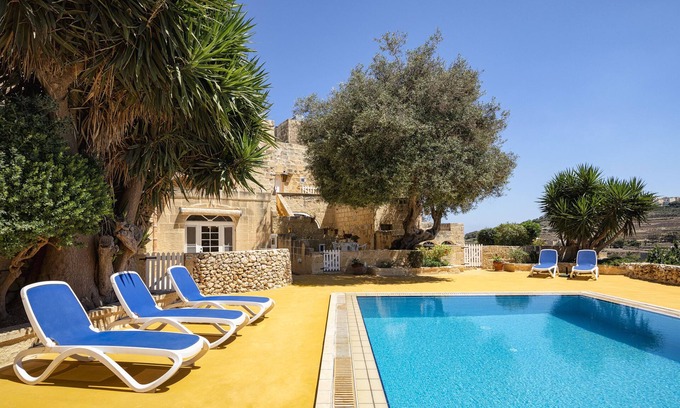 Ghasri House | Dar ta' Katarin - 2 bedroom house with valley views
