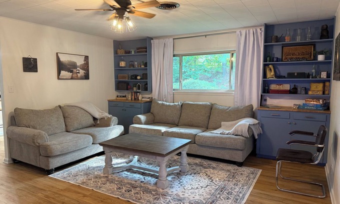 Farmerville House | Darbonne Ranch House - 12 beds!