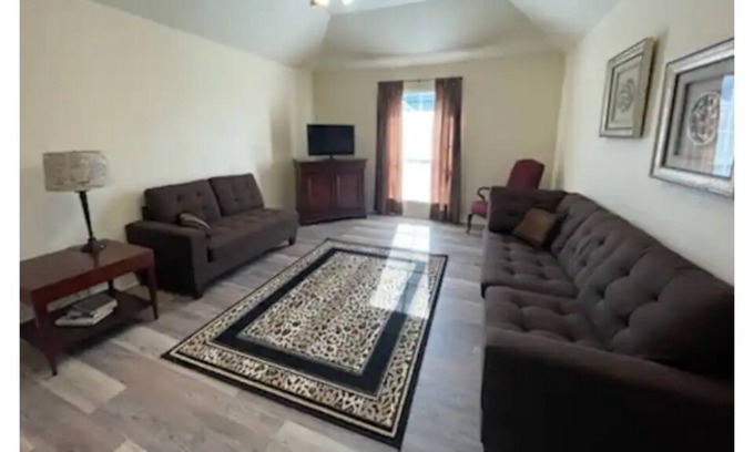 Denison House | Darling Duplex in Denison