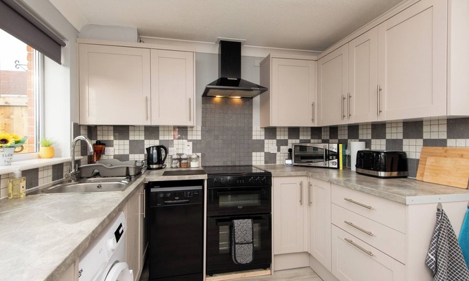 Darlington House | Darlington 3 bed house near train station
