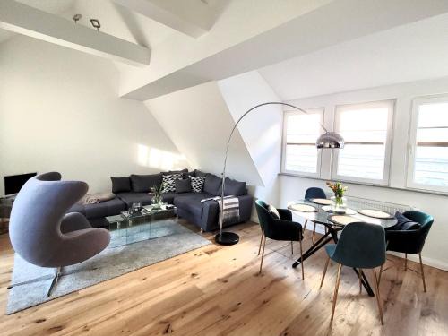 Stade Apartment | Das Stader Loft mit Sonnenbalkon