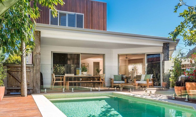 North Creek House | Dashwood - near Lennox Head town & beach with pool