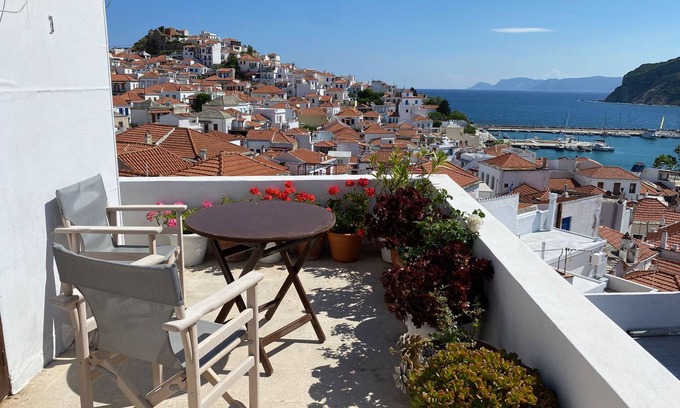 Skopelos House | Daskios House , Skopelos Chora, a fully equipped house ideal for 2-3 guests