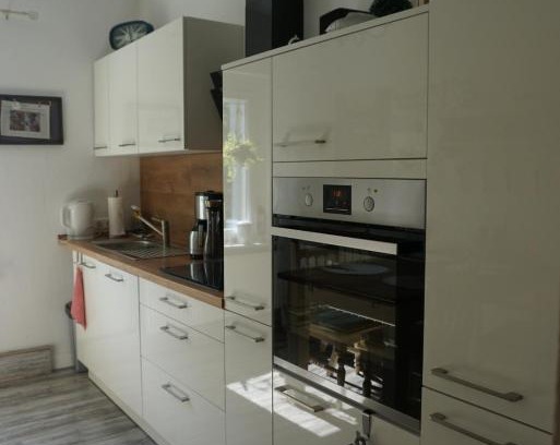 Neuengroden Apartment | Dat Wittsche Hus - Ferienwohnung an der Nordsee