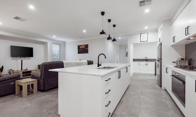 Dawesville House | Dawesville Dream By Swan Bnb Management