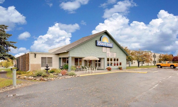 International Falls Hotel | Days Inn by Wyndham International Falls