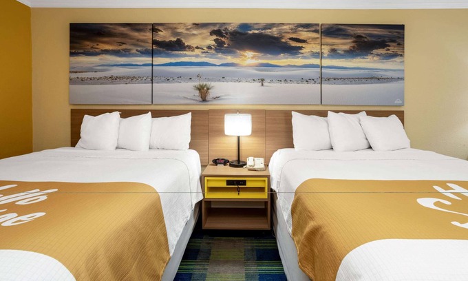 Alamogordo Hotel | Days Inn by Wyndham Alamogordo/White Sands