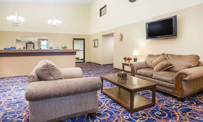Alma Hotel | Days Inn by Wyndham Alma