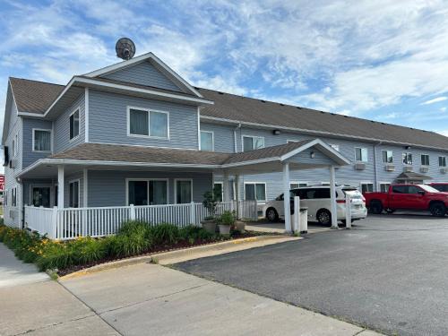 Ames Hotel | Days Inn by Wyndham Ames