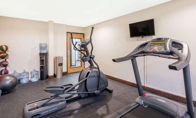 Ankeny Hotel | Days Inn by Wyndham Ankeny - Des Moines