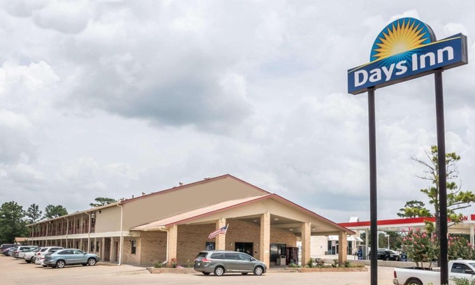Bastrop Hotel | Days Inn by Wyndham Bastrop