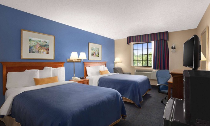 Keene Hotel | Days Inn by Wyndham Keene NH