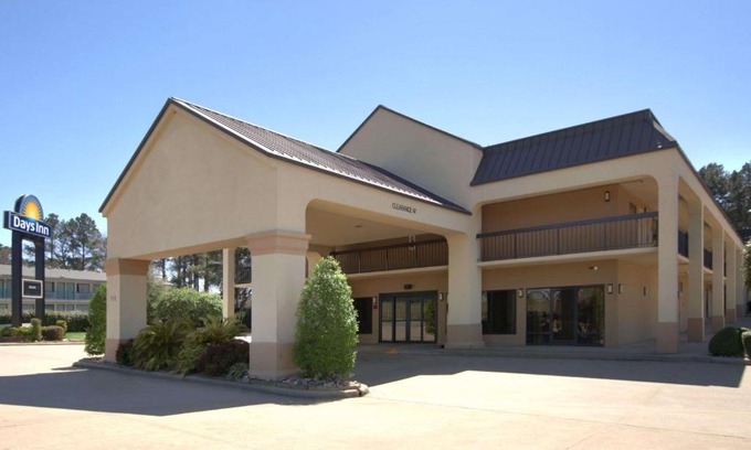 Longview Hotel | Days Inn by Wyndham Longview South