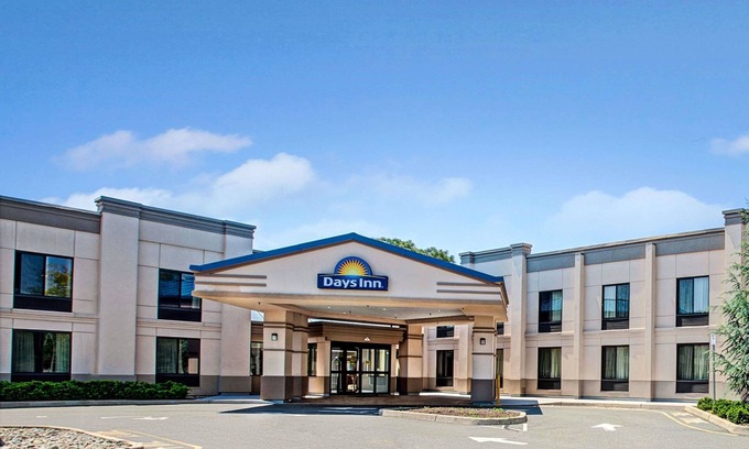 Parsippany Hotel | Days Inn by Wyndham Parsippany