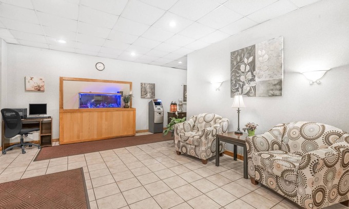 Barton Hotel | Days Inn by Wyndham St Clairsville