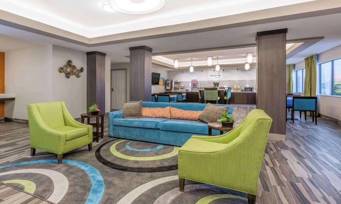 Barker Hotel | Days Inn & Suites by Wyndham Katy