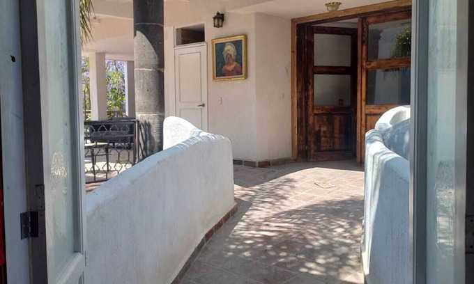 Zitacuaro Hotel | De arquitectura estilo colonial y vista extraordinaria a la naturaleza
