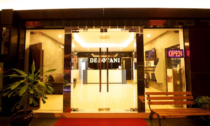 Kampung Sengat Hotel | De Botani Hotel
