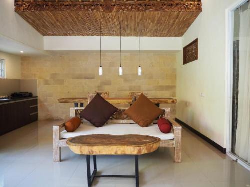 Nyuh Kuning Villa | De'dalam Deluxe