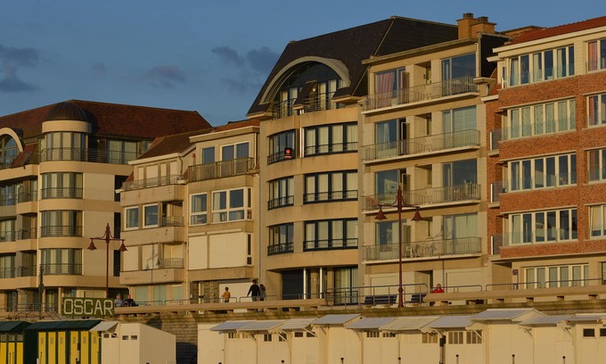 De Haan Apartment | De Haan/Le Coq - Charming apartment facing the beach near Brugges