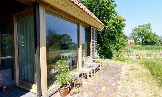 Ezinge House | De Kinkhoorn