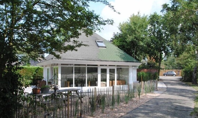 Ouddorp House | De Toekomst 126 quiet and privately located near the North Sea