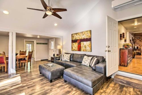 Pinetop-Lakeside House | Deck and Grill Pet-Friendly Lakeside Cabin