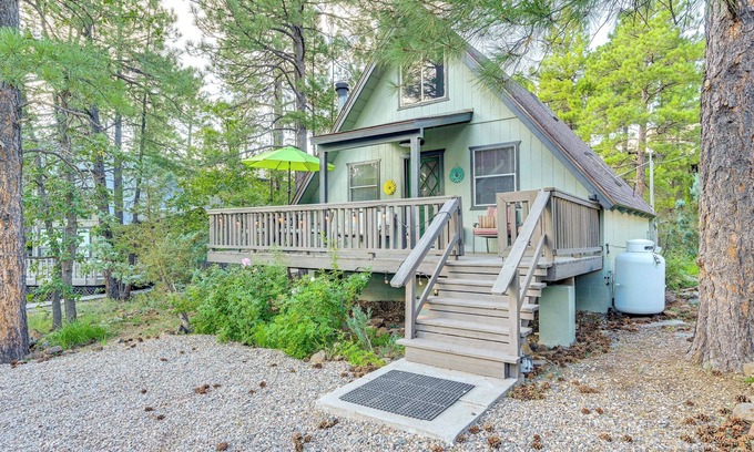 Munds Park Cabin | Deck & Grill: A-Frame Cabin in Munds Park!