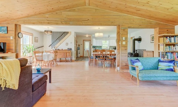 Sutton Ski Chalet | Découverte Nature - for the love of Nature