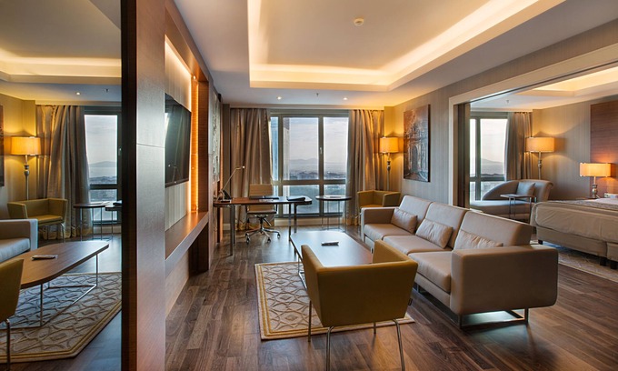 Ust Bostanci Hotel | Dedeman Bostancı