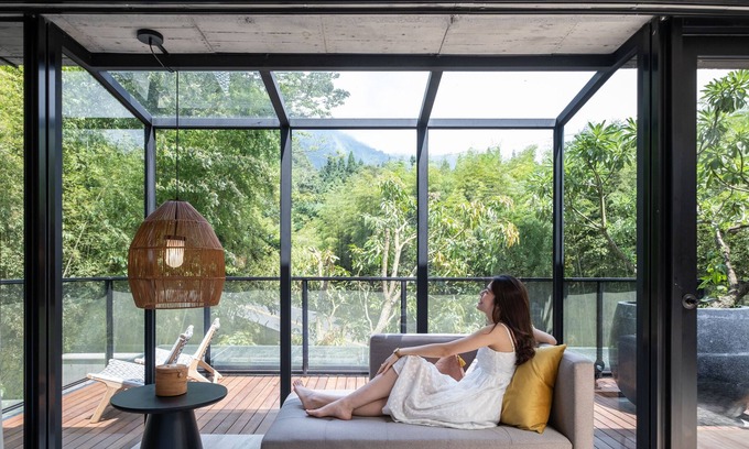 Xitou Bed & Breakfast | Deer Chaser