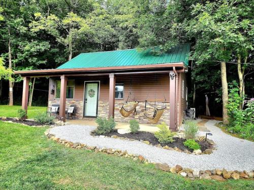 Carbon Hill House | Deer Haven Cabin
