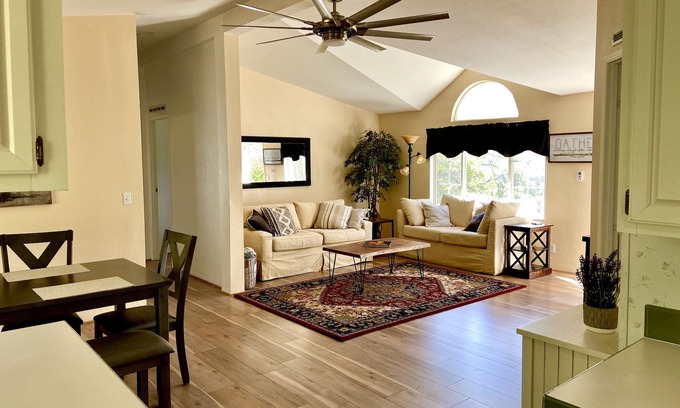 Three Rivers House | DEER RIDGE * Unbeatable Location! Amazing Views! Family Friendly!