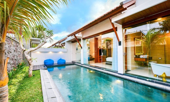 Petitenget House | Del Cielo Villa Seminyak