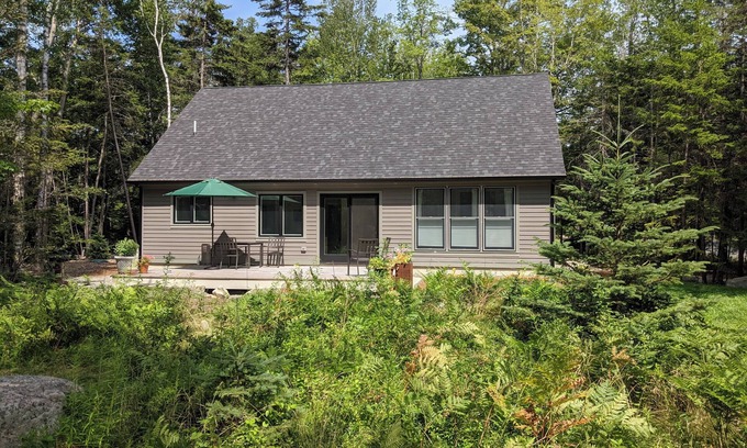 Northeast Harbor House | Delightful 1-bedroom house in Northeast Harbor near ACADIA national park.