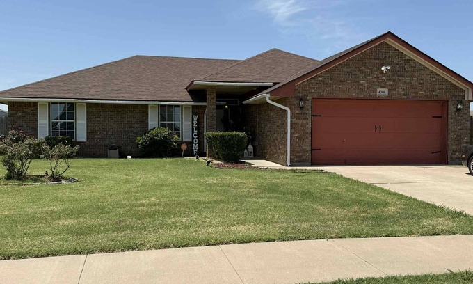 Lawton House | Delightful 3-bedroom house with AC in Lawton